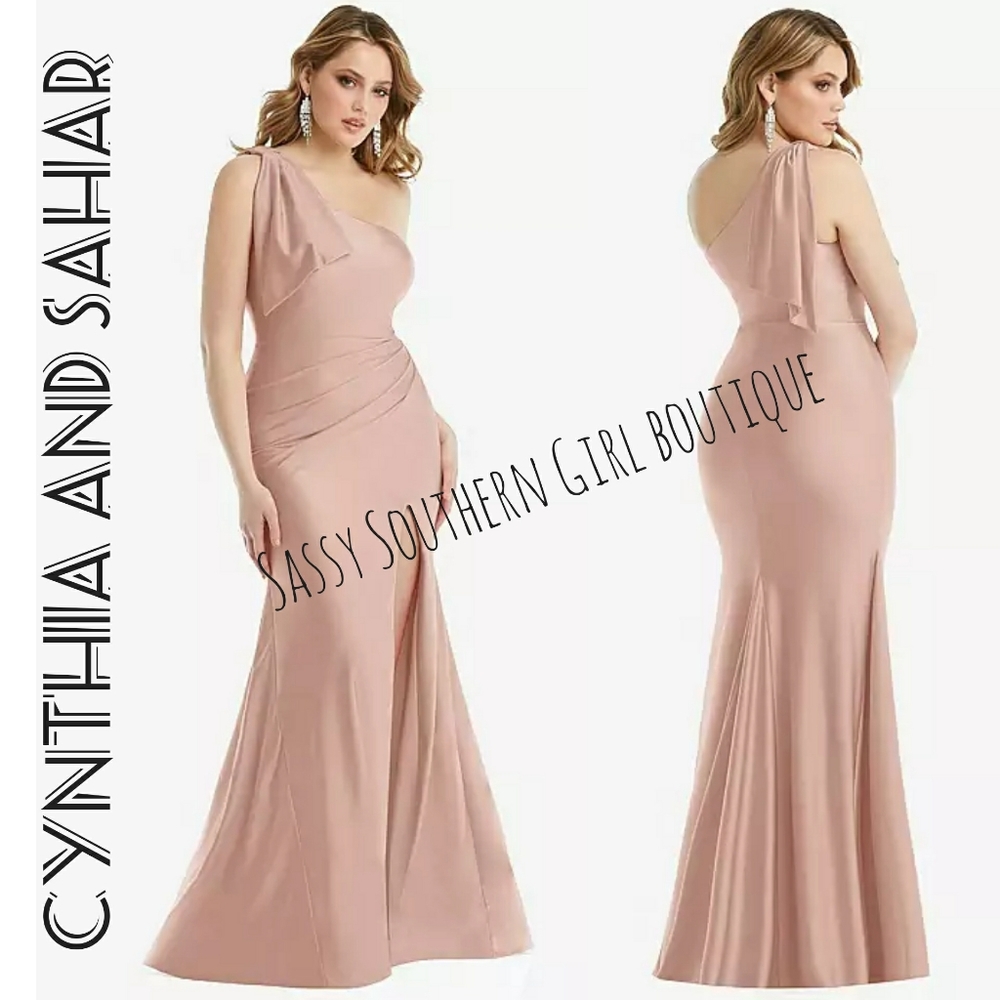 🆕⭐ Cynthia and Sahar Toasted Sugar maxi dress